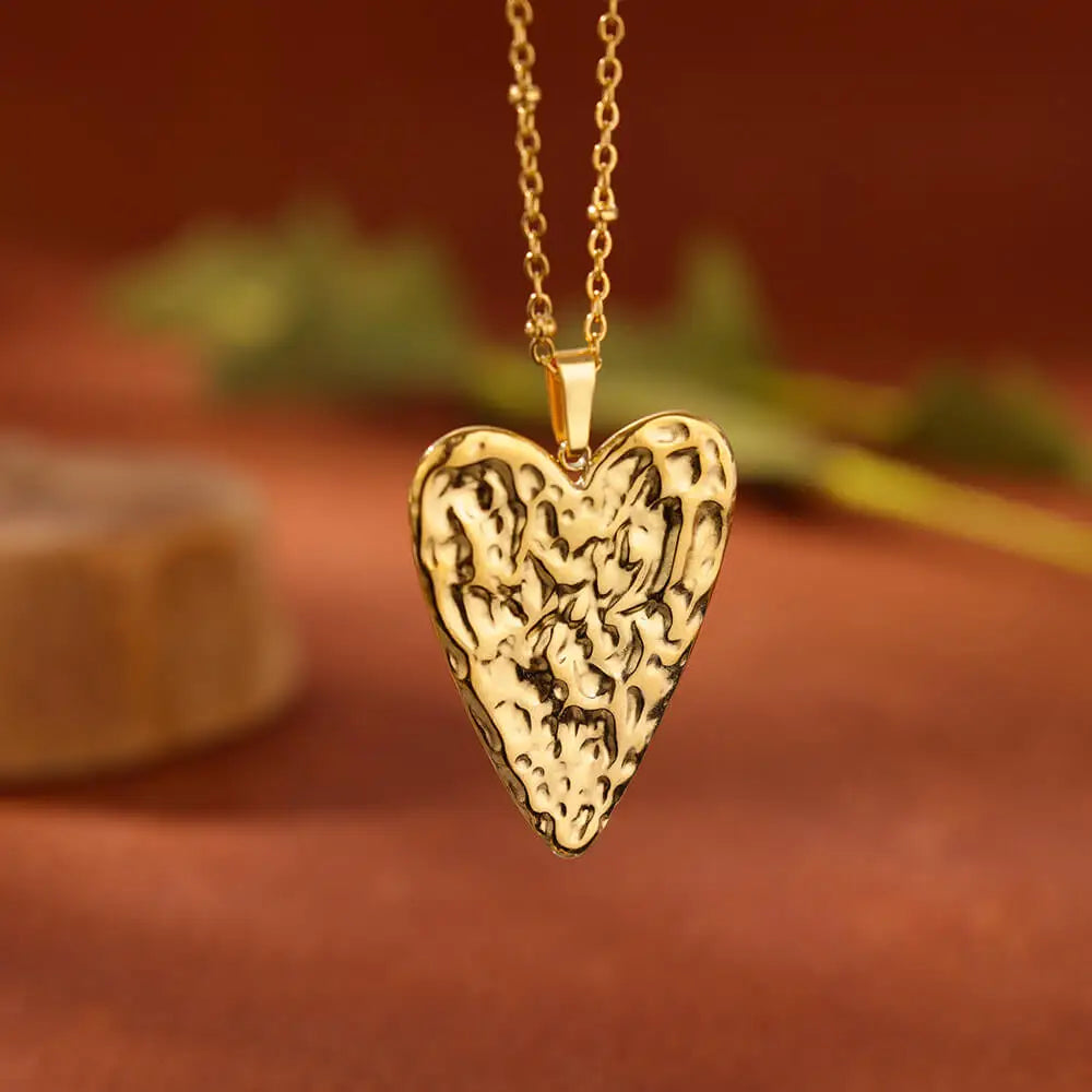 The Ruched Heart Pendant